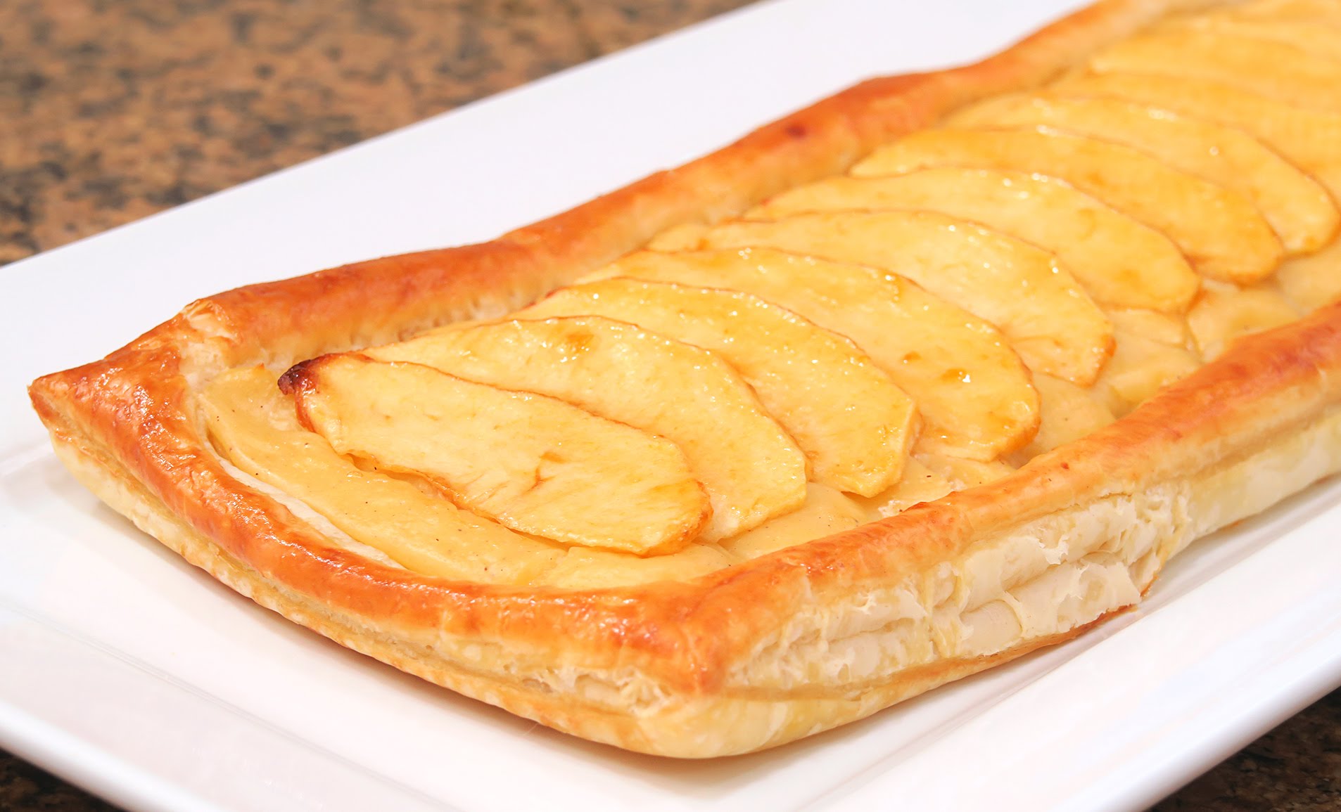 Tarta de Manzana con Hojaldre Tarta de Manzana con Hojaldre
