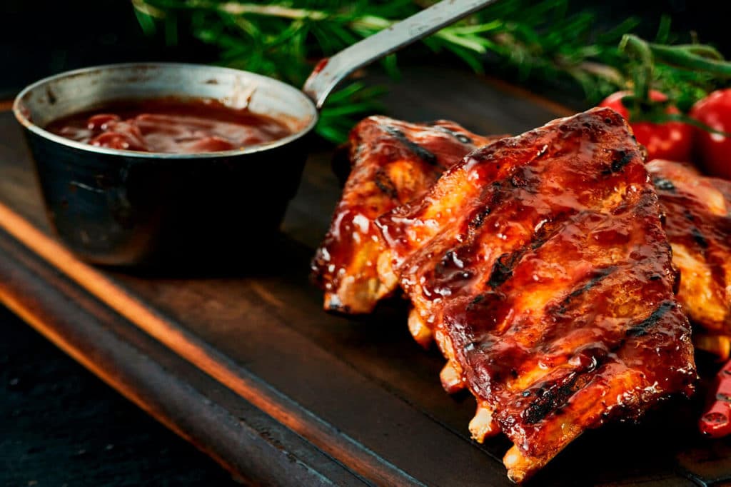Costilla ensalsa jack daliels