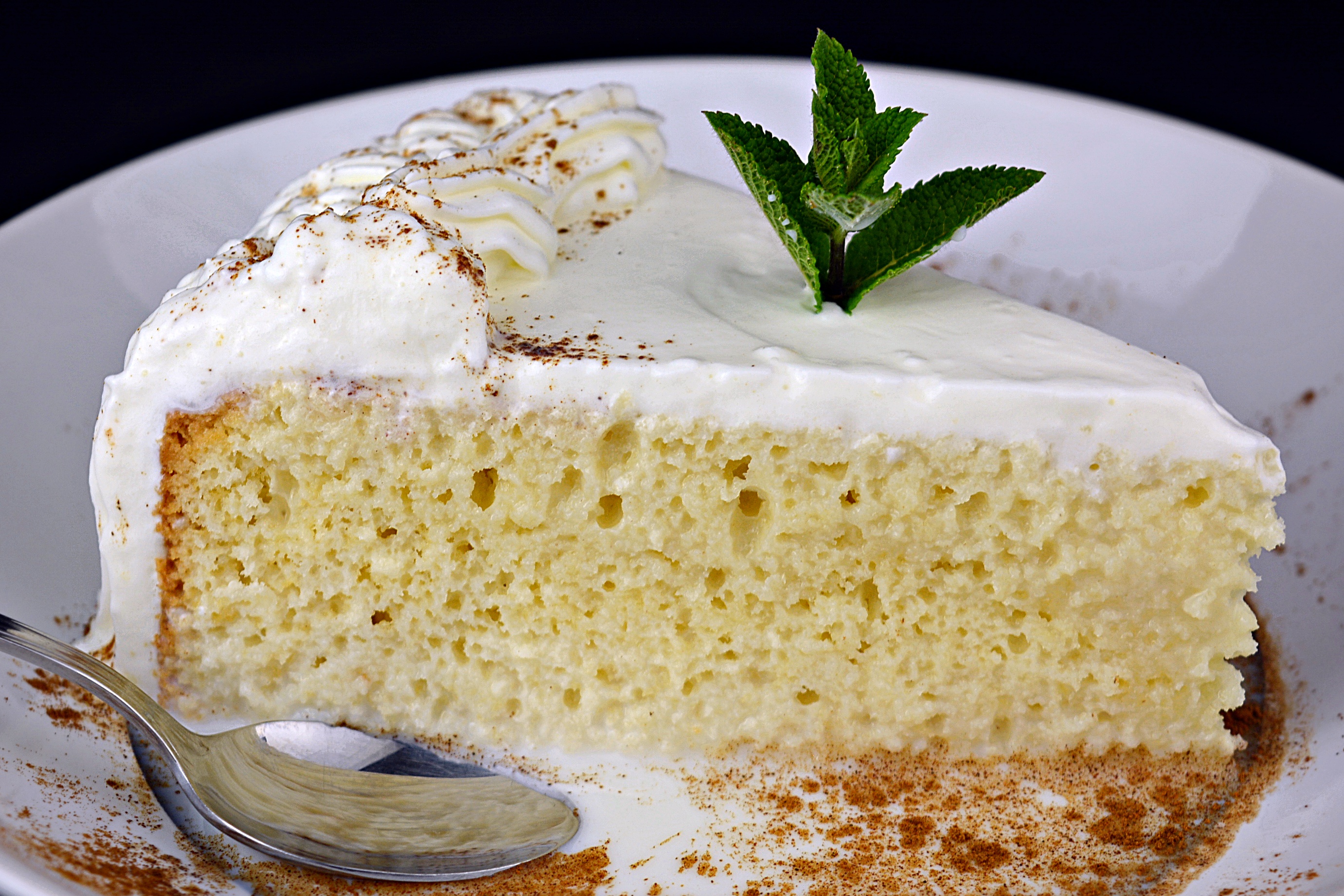 Cómo se Hace una Torta de Tres Leches